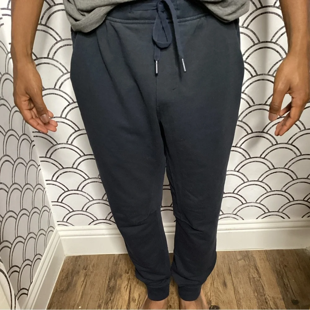 Lululemon Athletica Navy Jogger Pants – Size Medium - Picture 2 of 6
